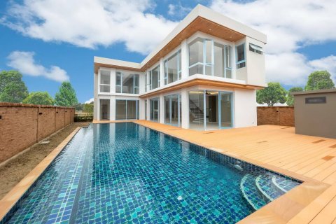 House in Chiang Mai, Thailand 4 bedrooms № 121873 - photo 2