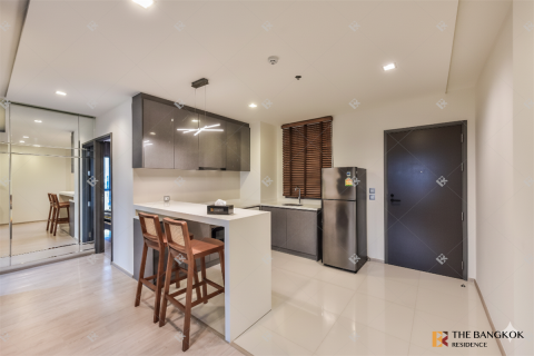 Condo in Bangkok, Thailand, 2 bedrooms  № 185075