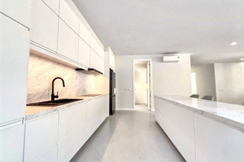 Вилла в Паттайе, Таиланд с 4 спальнями  № 114045 - фото 9