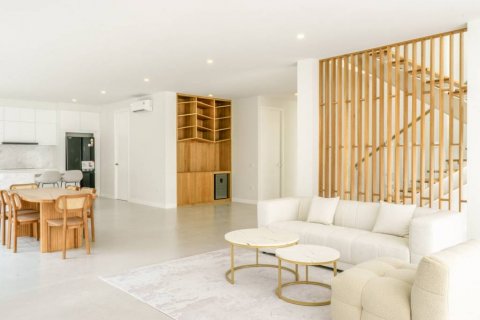 Вилла в Паттайе, Таиланд с 4 спальнями  № 114045 - фото 4