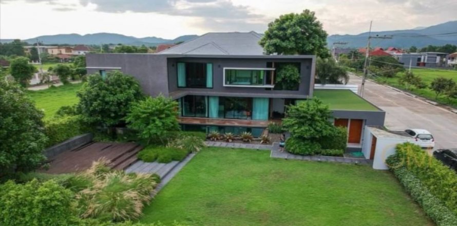 Villa à Hang Dong, Thaïlande 4 chambres № 134047