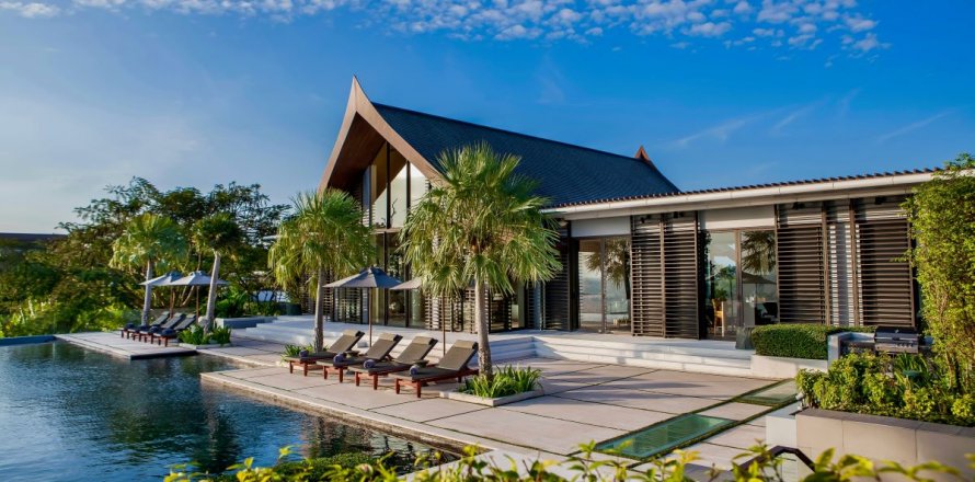 Villa in Pa Klok, Thailand 9 bedrooms № 134049
