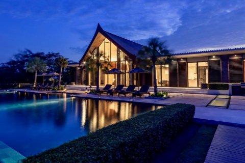 Villa in Pa Klok, Thailand 9 bedrooms № 134049 - photo 5