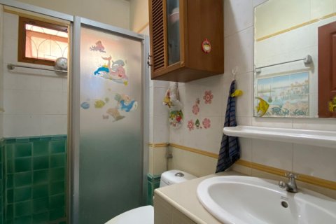 Maison à Chiang Mai, Thaïlande 4 chambres № 120187 - photo 17