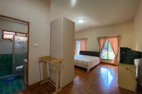 House in Chiang Mai, Thailand 4 bedrooms № 120187 - photo 14