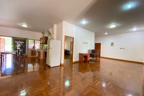 House in Chiang Mai, Thailand 4 bedrooms № 120187 - photo 5