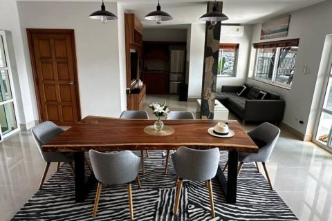 House in Pattaya, Thailand 3 bedrooms № 120188 - photo 4