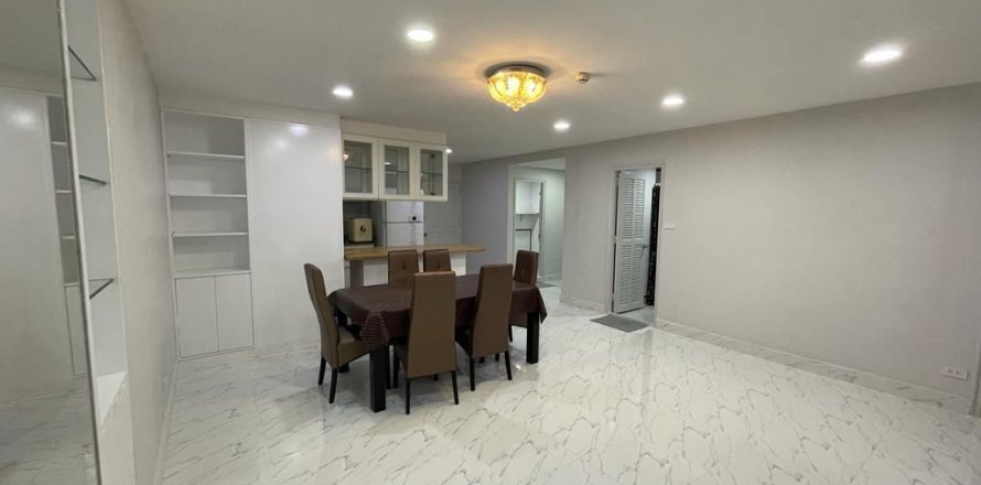 Кондоминиум с 2 спальнями в Ваттхане, Бангкок, Таиланд № 161547