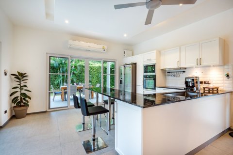 Villa in Hua Hin, Thailand 3 bedrooms № 161550 - photo 27