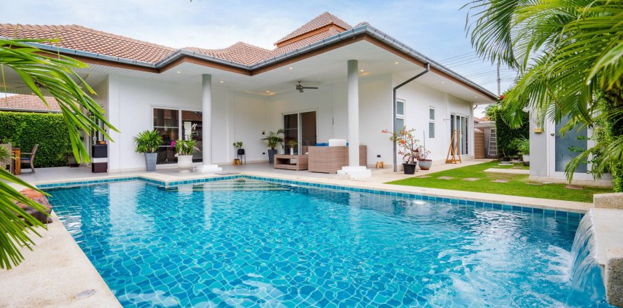 Villa in Hua Hin, Thailand 3 bedrooms № 161550