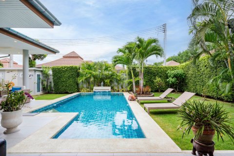 Villa in Hua Hin, Thailand 3 bedrooms № 161550 - photo 20