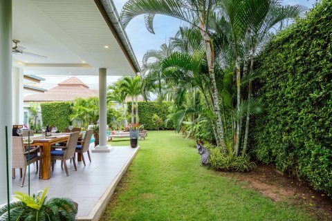 Villa in Hua Hin, Thailand 3 bedrooms № 161550 - photo 11