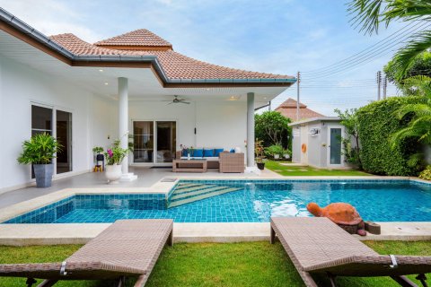 Villa in Hua Hin, Thailand 3 bedrooms № 161550 - photo 5