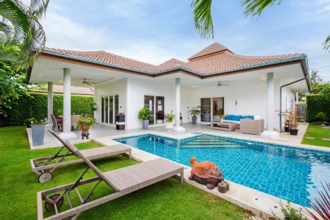 Villa in Hua Hin, Thailand 3 bedrooms № 161550 - photo 6