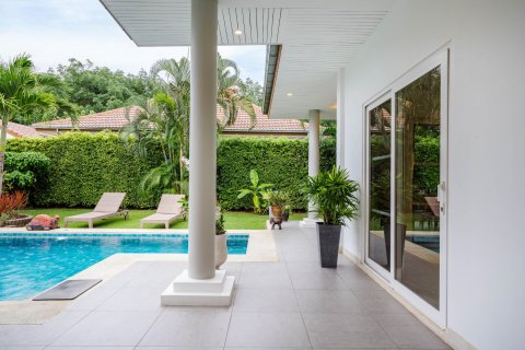 Villa in Hua Hin, Thailand 3 bedrooms № 161550 - photo 24
