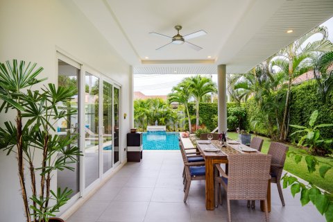 Villa in Hua Hin, Thailand 3 bedrooms № 161550 - photo 12