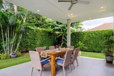 Villa in Hua Hin, Thailand 3 bedrooms № 161550 - photo 18