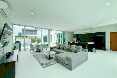 Вилла в Хуа Хине, Таиланд с 4 спальнями  № 161551 - фото 25