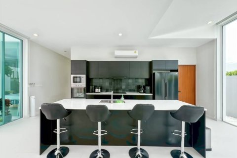 Вилла в Хуа Хине, Таиланд с 4 спальнями  № 161551 - фото 21