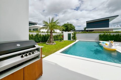 Вилла в Хуа Хине, Таиланд с 4 спальнями  № 161551 - фото 5