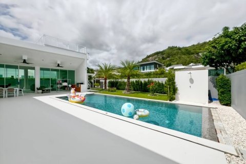 Вилла в Хуа Хине, Таиланд с 4 спальнями  № 161551 - фото 8