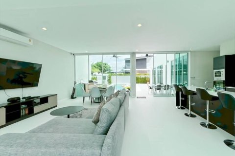 Вилла в Хуа Хине, Таиланд с 4 спальнями  № 161551 - фото 15