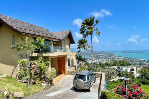Villa in Ko Samui, Thailand 4 bedrooms № 161545