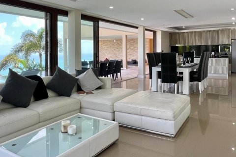 Villa in Ko Samui, Thailand 4 bedrooms № 161545 - photo 13