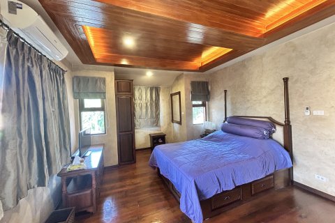 House in Hang Dong, Thailand 3 bedrooms № 161548 - photo 5