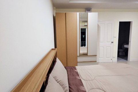 Townhouse in Phuket, Thailand 4 bedrooms № 139559 - photo 4