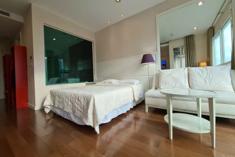 Studio dans le Condo à Pathum Wan, Bangkok, Thaïlande  № 139556 - photo 8