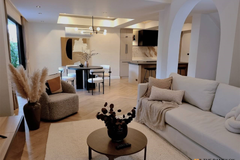 House in Bangkok, Thailand 3 bedrooms № 189223 - photo 6