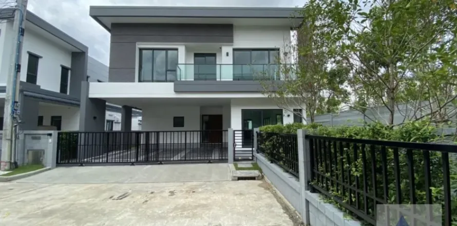 Haus in Prawet, Bangkok, Thailand 4 Schlafzimmer № 217078