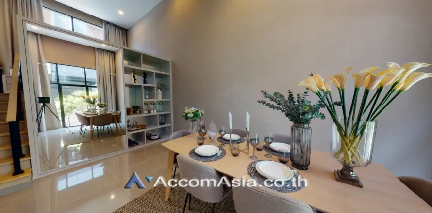 Reihenhaus in Suan Luang, Bangkok, Thailand 3 Schlafzimmer № 217075