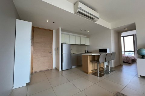 Condo à Khlong Toei, Bangkok, Thaïlande, 2 chambres № 161899 - photo 10