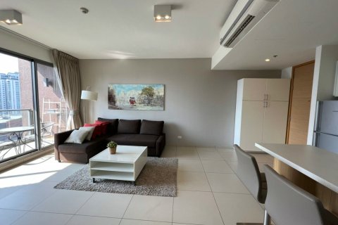 Condo à Khlong Toei, Bangkok, Thaïlande, 2 chambres № 161899 - photo 5