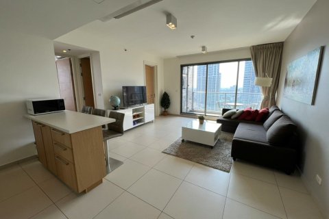 Condo à Khlong Toei, Bangkok, Thaïlande, 2 chambres № 161899 - photo 2