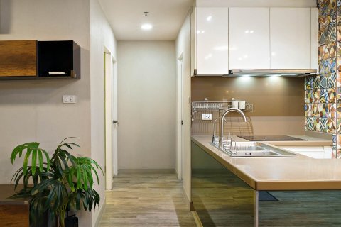 Condo à Huai Khwang, Bangkok, Thaïlande, 2 chambres № 161901 - photo 19