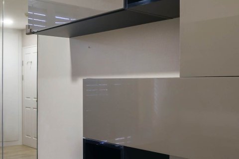 Condo à Huai Khwang, Bangkok, Thaïlande, 2 chambres № 161901 - photo 17