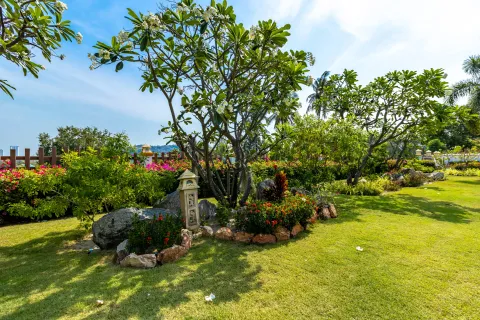 Villa in Hua Hin, Thailand 6 bedrooms № 161897 - photo 29