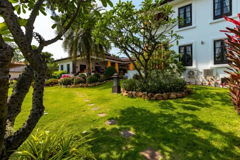 Villa in Hua Hin, Thailand 6 bedrooms № 161897 - photo 25