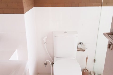 Студия в кондо в Ваттхане, Бангкок, Таиланд № 161900 - фото 12