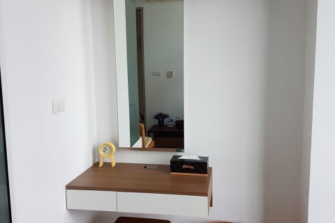 Студия в кондо в Ваттхане, Бангкок, Таиланд № 161900 - фото 6