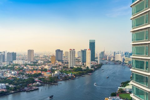Condo in Bangkok, Thailand, 3 bedrooms  № 181068 - photo 14