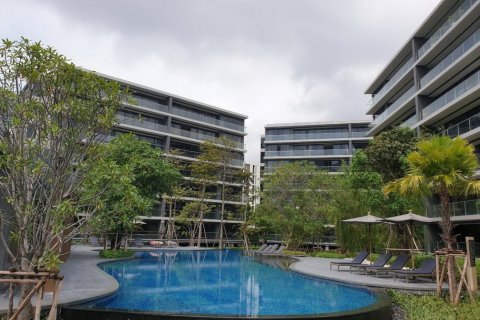 Condo in Bangkok, Thailand, 3 bedrooms  № 181071 - photo 20