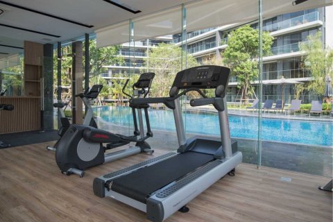 Condo in Bangkok, Thailand, 3 bedrooms  № 181071 - photo 14