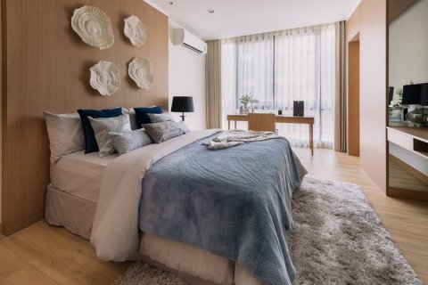 Condo in Bangkok, Thailand, 3 bedrooms  № 181071 - photo 5
