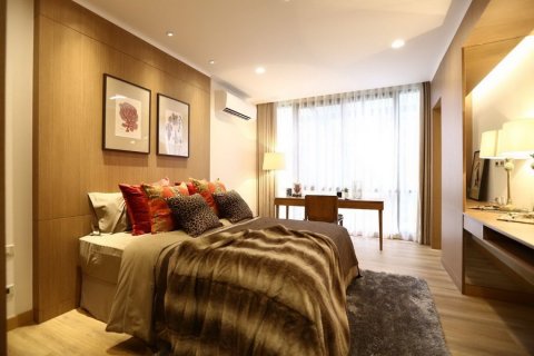 Condo in Bangkok, Thailand, 3 bedrooms  № 181071 - photo 10