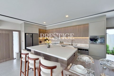 บ้านในพัทยา, ประเทศไทย 7 ห้องนอน № 198337 - รูปถ่าย 9
