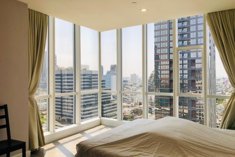 Condo in Bang Rak, Bangkok, Thailand, 2 bedrooms  № 136484 - photo 4